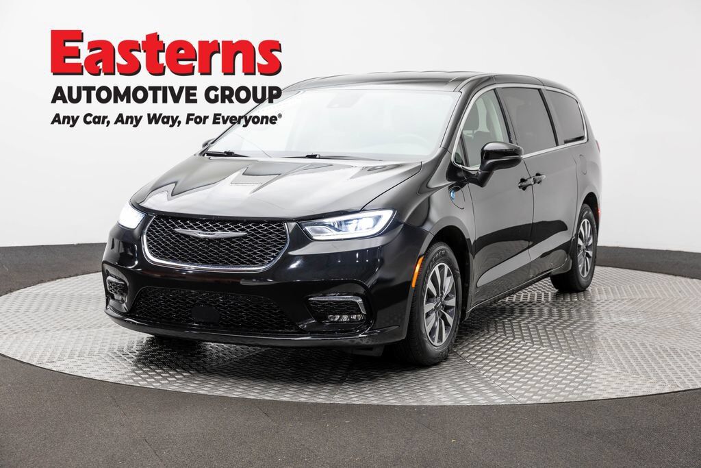 2023 CHRYSLER Pacifica