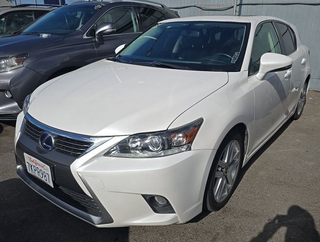 2015 LEXUS CT