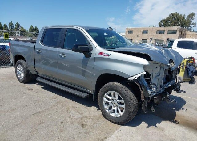 2023 CHEVROLET Silverado