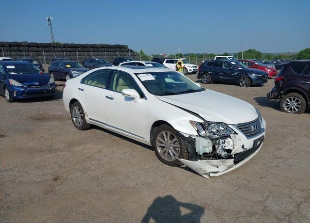 2012 LEXUS ES
