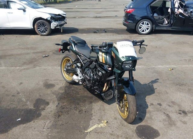 2026 SUZUKI GSX-8TT