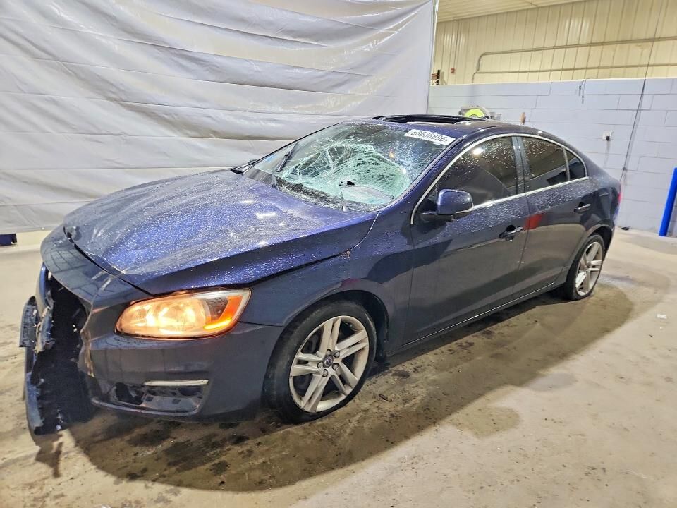 2015 VOLVO S60