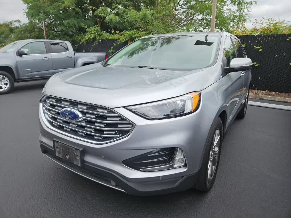 2023 FORD Edge