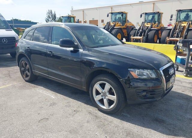 2010 AUDI Q5