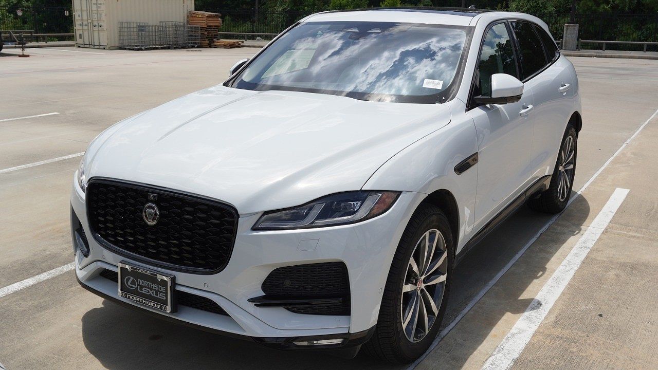 2021 JAGUAR F-Pace