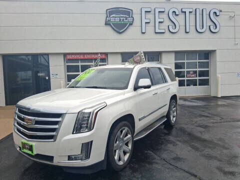 2016 CADILLAC Escalade