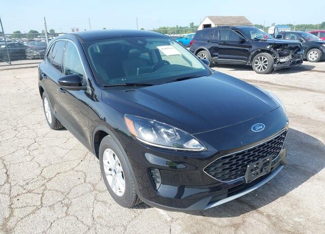 2020 FORD Escape