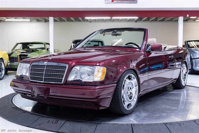 1995 MERCEDES-BENZ E-Class
