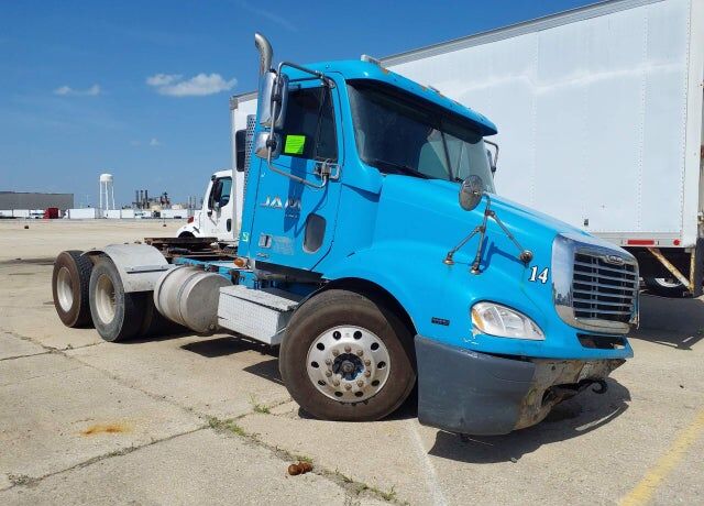 2006 FREIGHTLINER Columbia