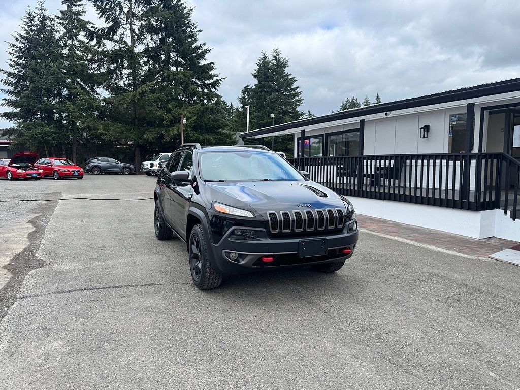 2017 JEEP Cherokee