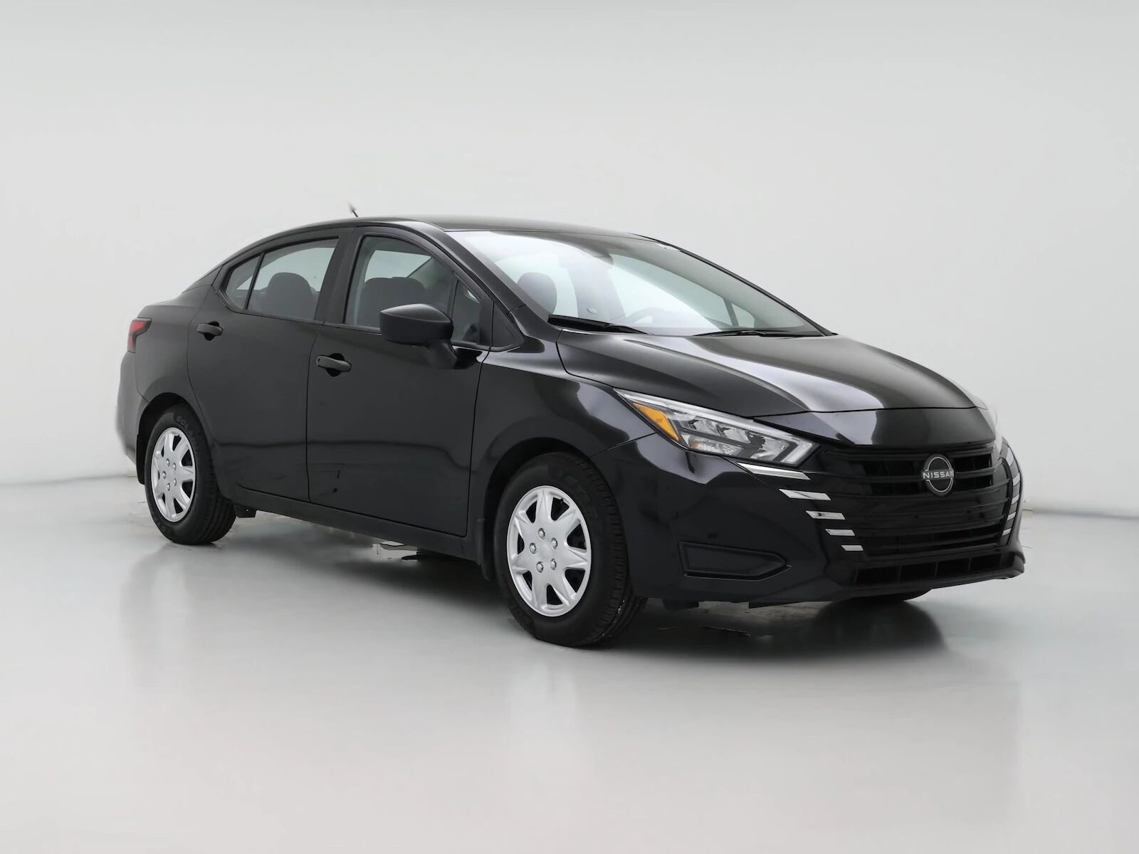 2025 NISSAN Versa