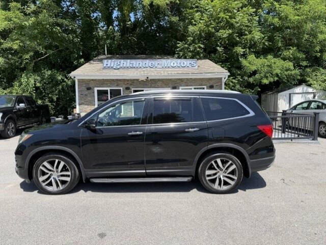 2017 HONDA Pilot