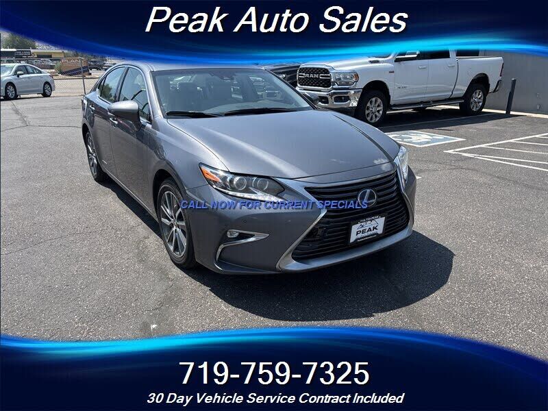 2017 LEXUS ES