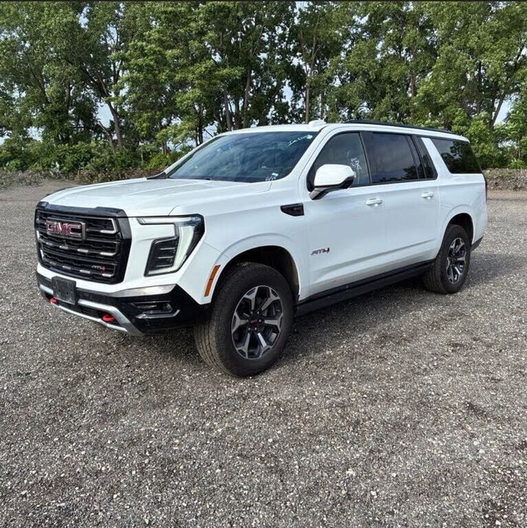 2025 GMC Yukon XL