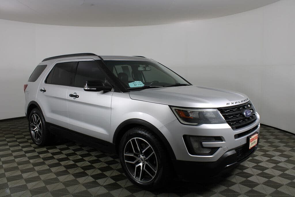 2016 FORD Explorer