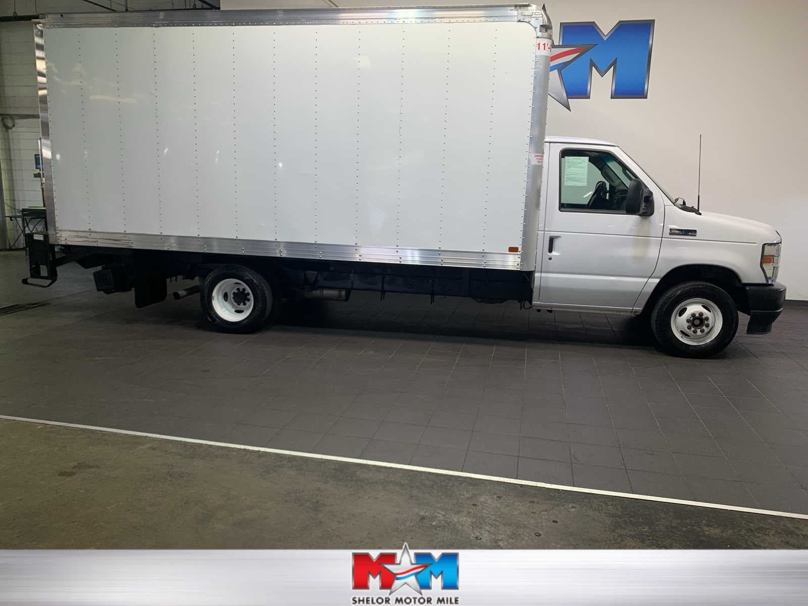 2023 FORD E-350