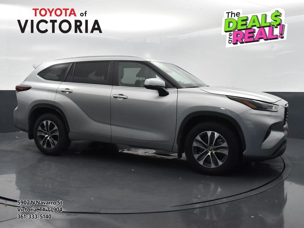2024 TOYOTA Highlander