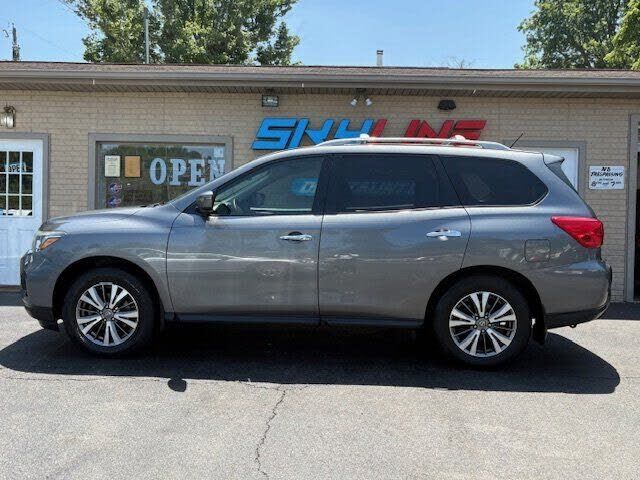 2018 NISSAN Pathfinder