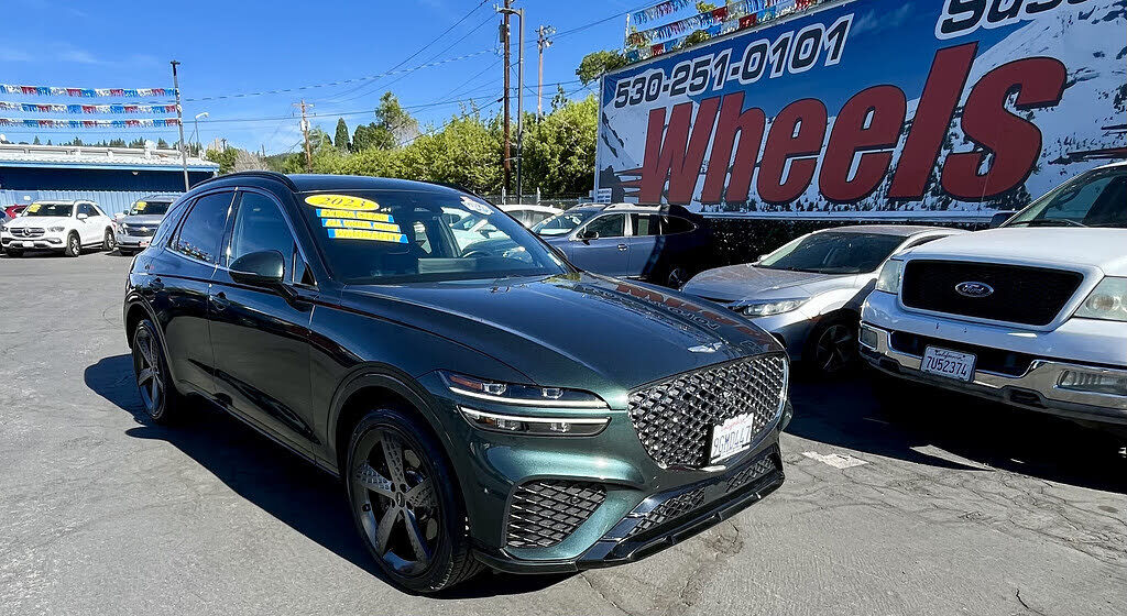 2023 GENESIS GV70