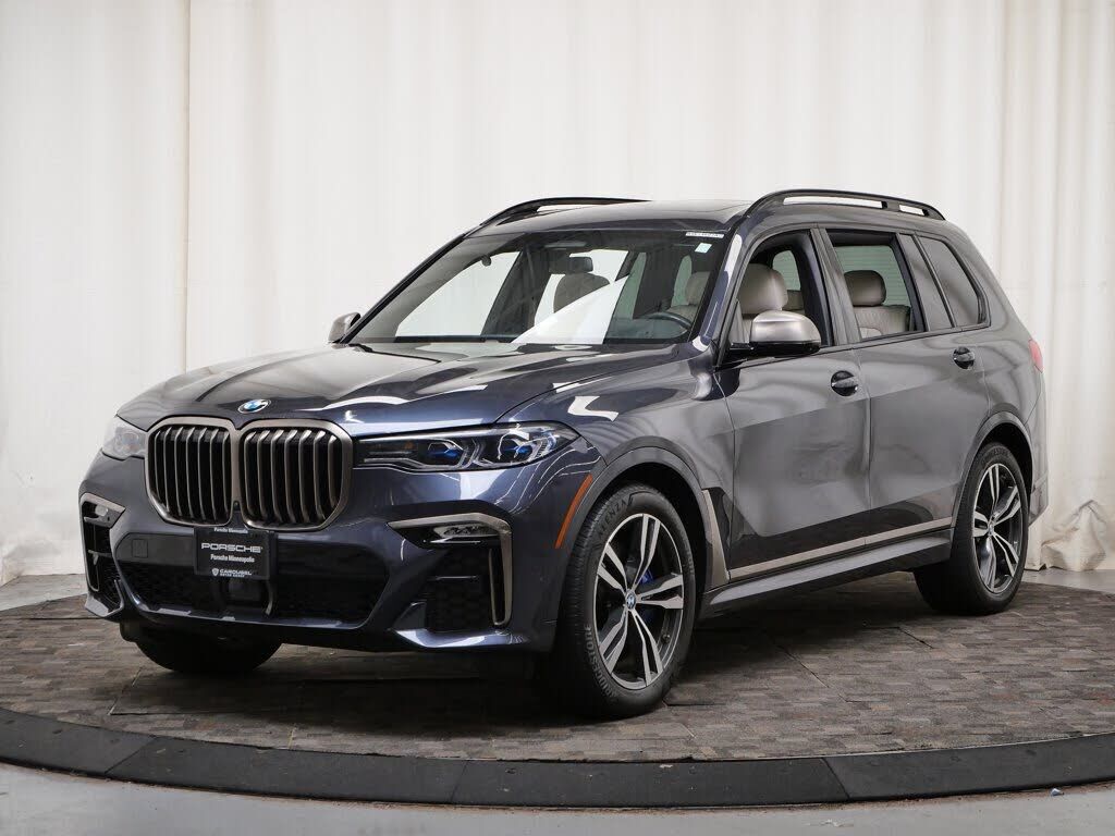 2022 BMW X7
