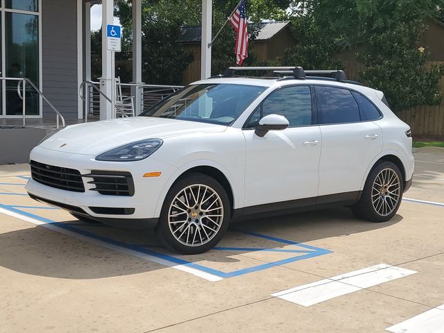 2022 PORSCHE Cayenne
