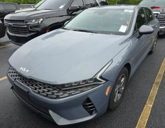 2022 KIA K5