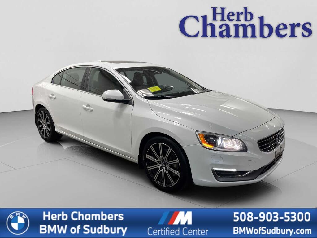 2018 VOLVO S60