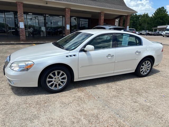 2011 BUICK Lucerne