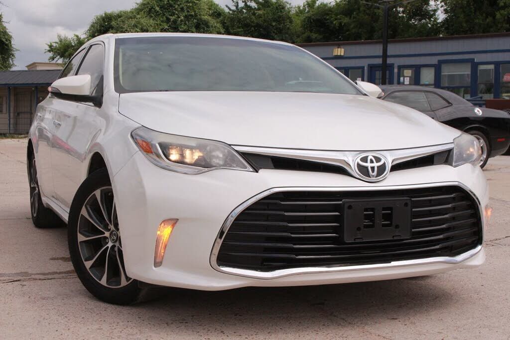 2016 TOYOTA Avalon