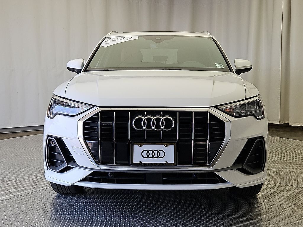 2022 Audi Q3