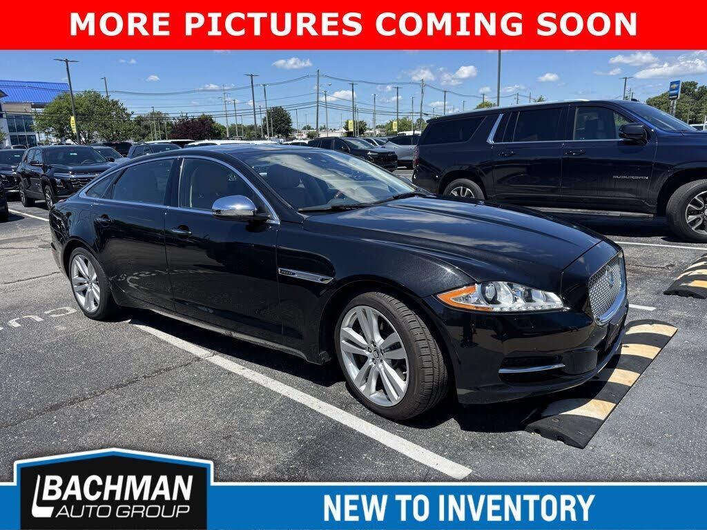2013 JAGUAR XJ
