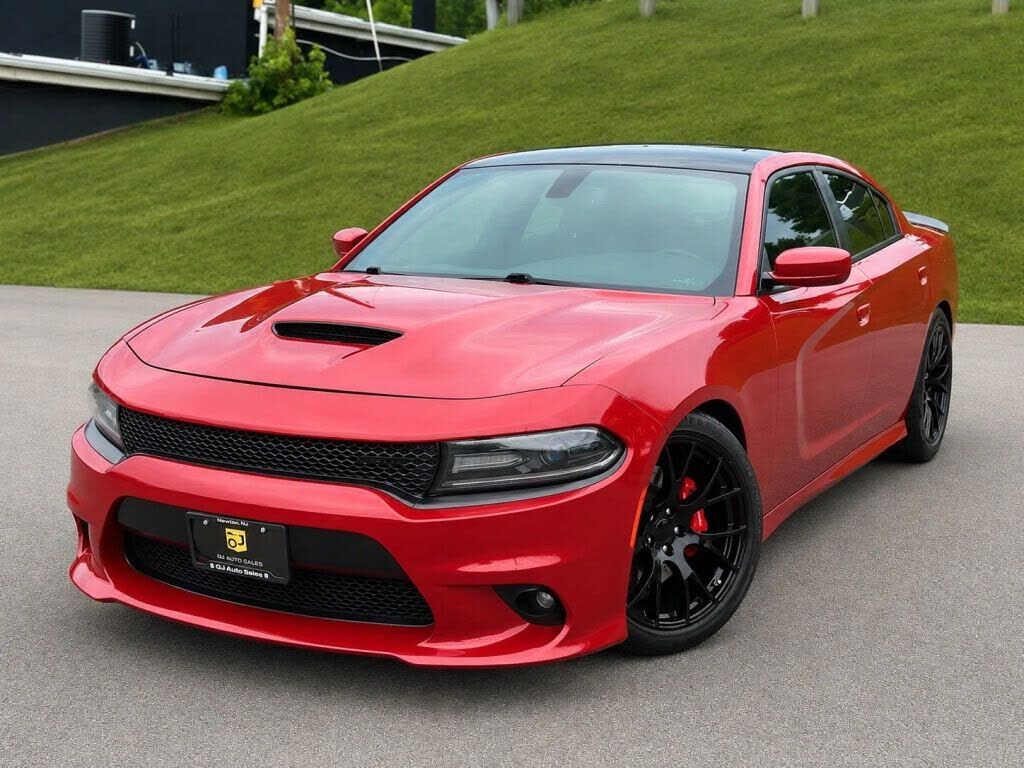 2016 DODGE Charger