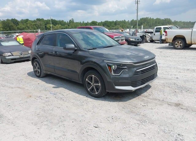 2025 KIA Niro
