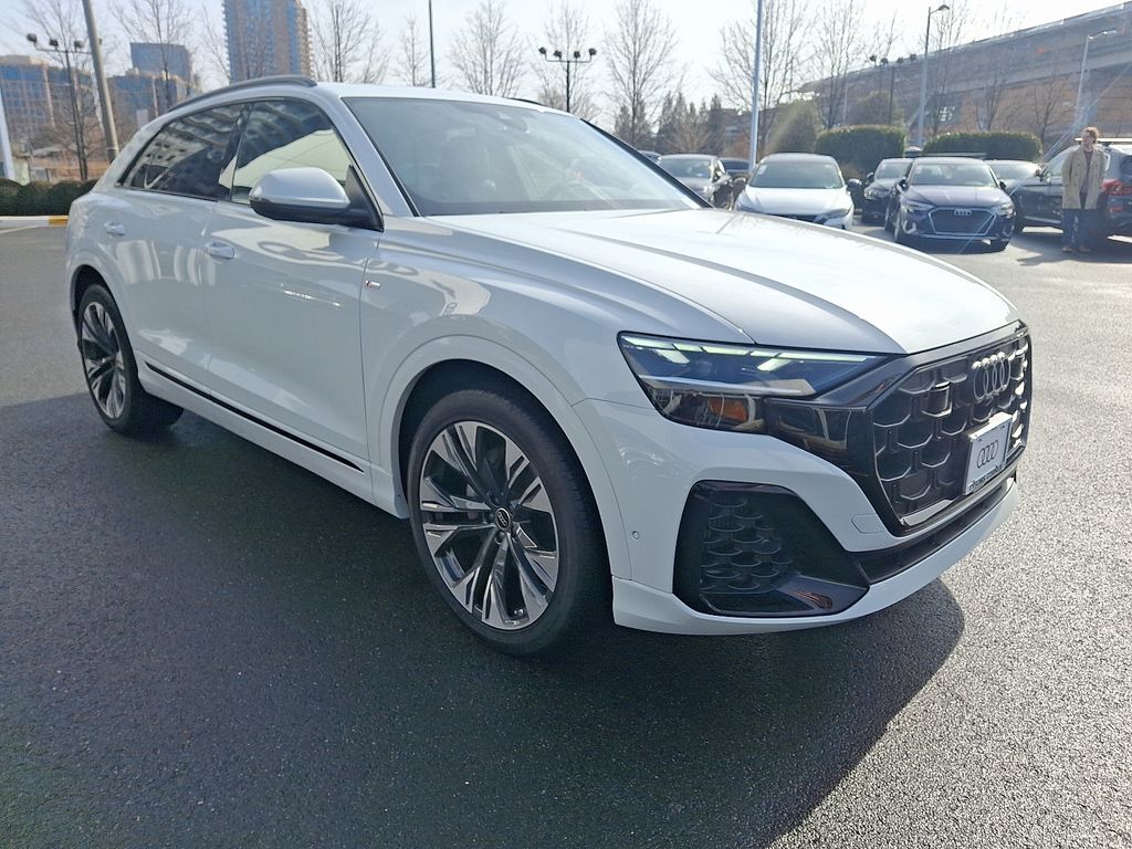 2026 Audi Q8