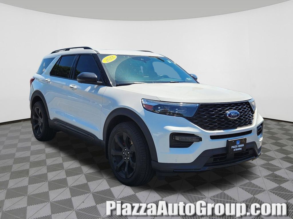 2022 FORD Explorer