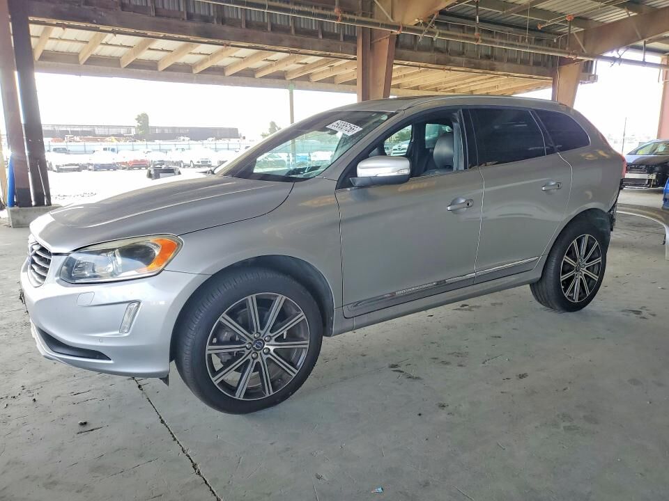 2016 VOLVO XC60