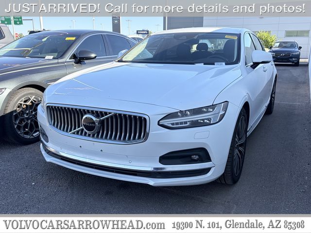 2021 VOLVO S90