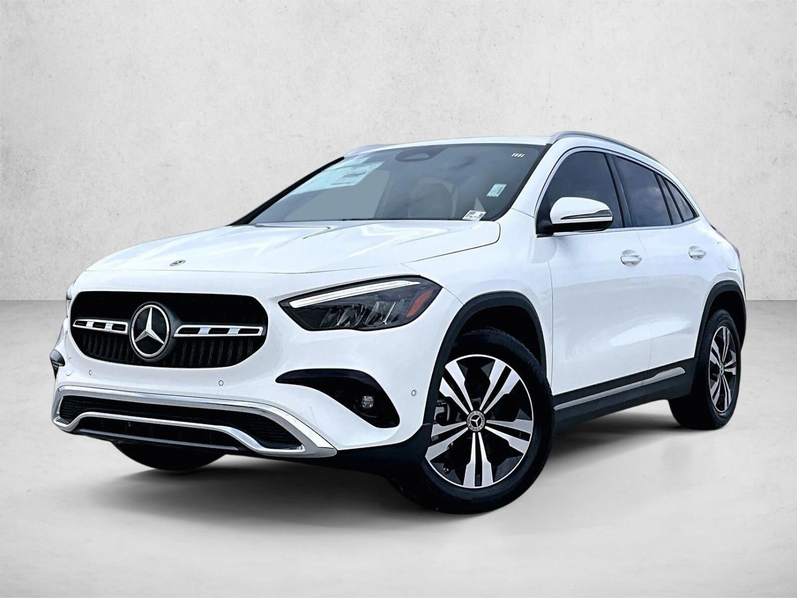 2026 MERCEDES-BENZ GLA-Class