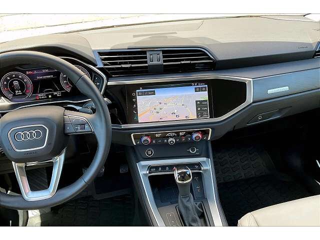 2021 Audi Q3