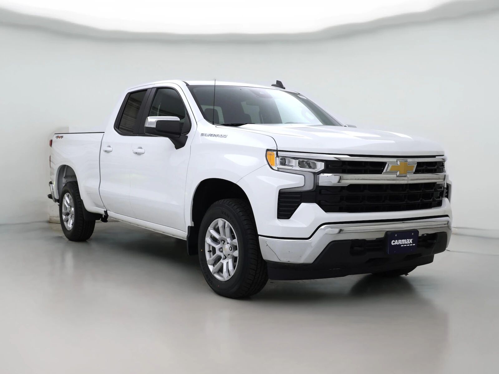2023 CHEVROLET Silverado