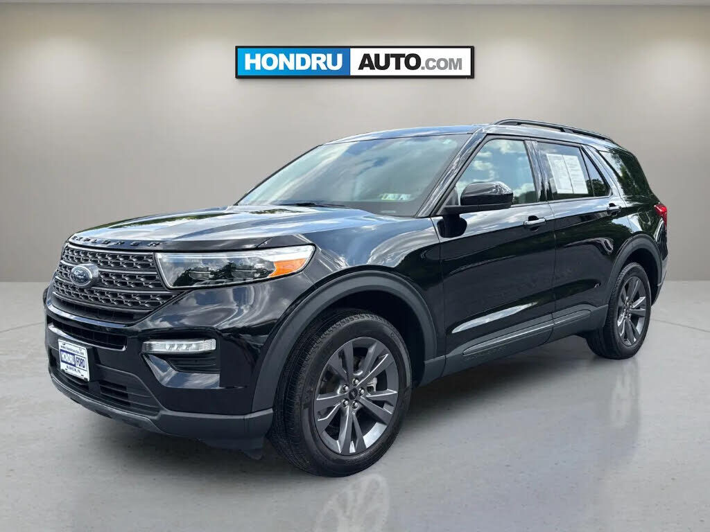 2023 FORD Explorer