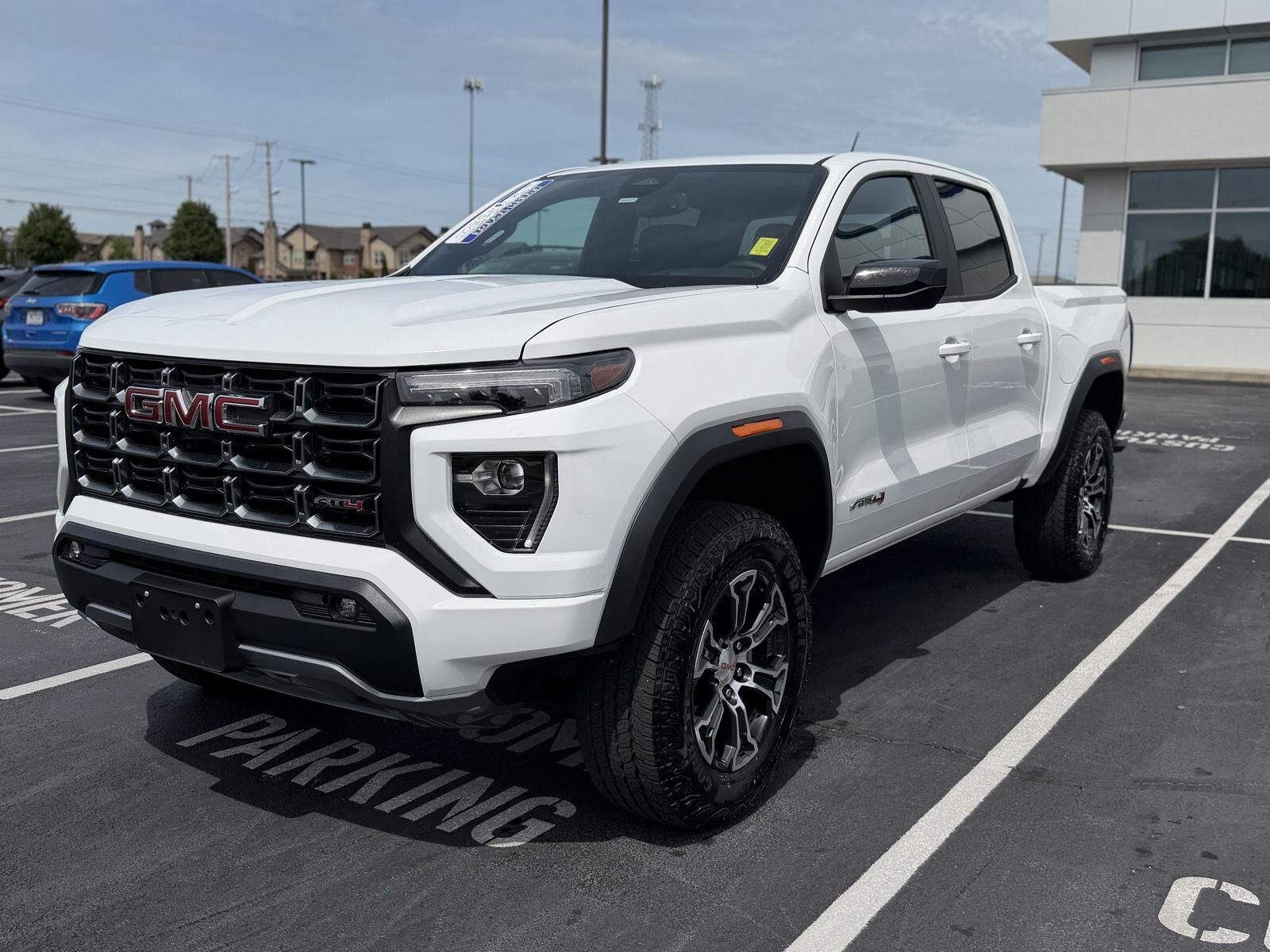 2024 GMC Canyon