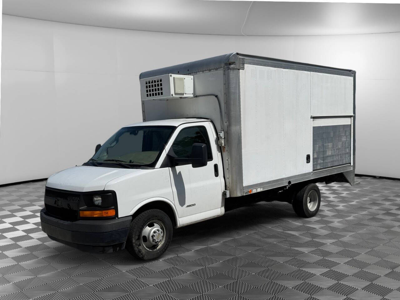 2017 CHEVROLET Express
