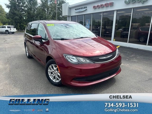 2023 CHRYSLER Voyager