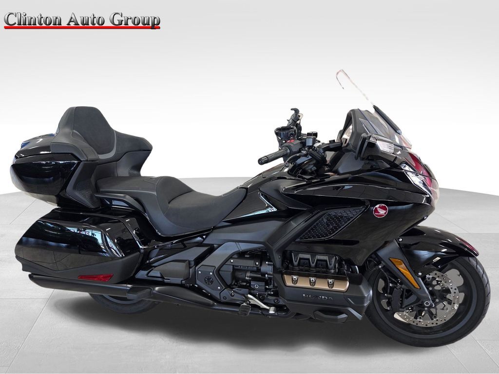2023 HONDA GOLDWING