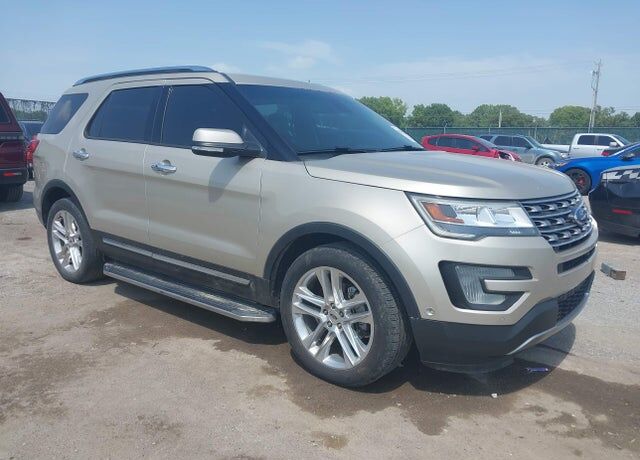 2017 FORD Explorer