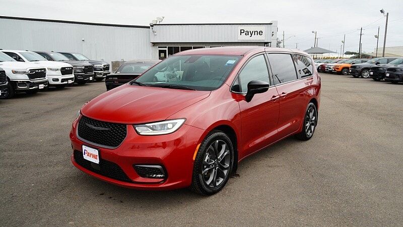 2026 CHRYSLER Pacifica