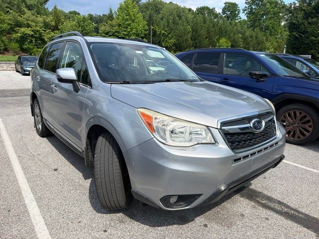 2015 SUBARU Forester