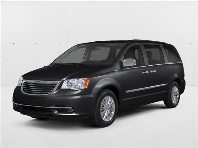 2012 CHRYSLER Town and Country