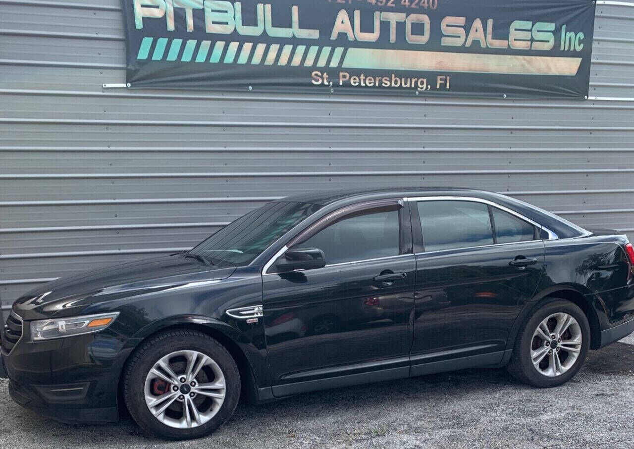 2013 FORD Taurus